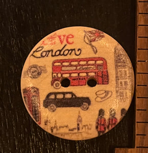 1 1/4 Inch Wood Button ‘London’ Double Decker bus, 2 hole design