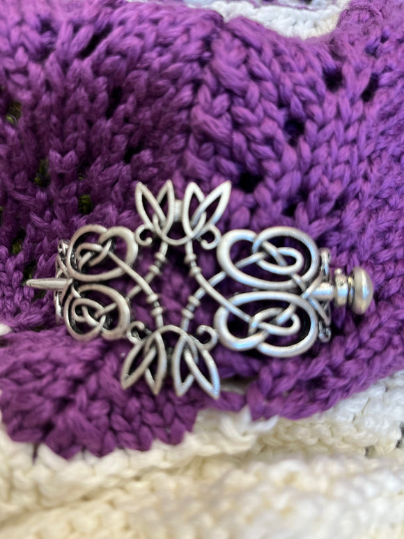 Filigree Metal Shawl Pin