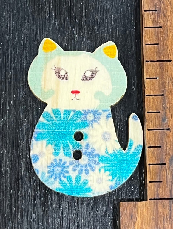 1 1/4 inch Vintage Kitty, Blue Flower Design, Wood Button