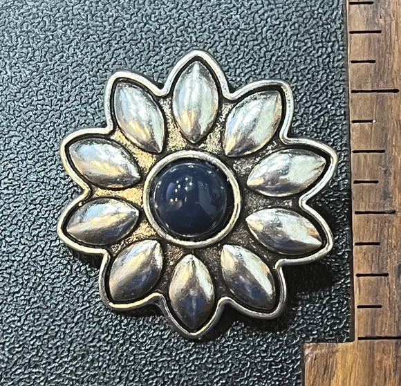 1 1/4 Inch Sewing Shank Buttons  Sunflower Silver Tone with Navy Blue Stone center