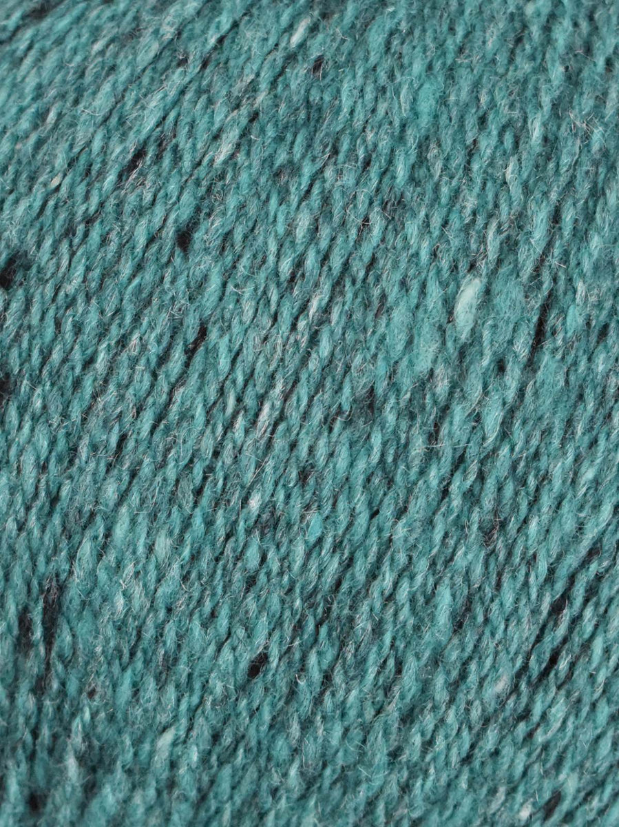 Kathmandu Fingering #28 Bottle – Hot Springs Fiber Co.