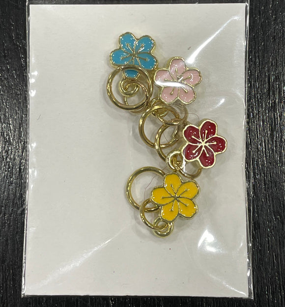 4 piece Small Flowers in Bloom Stitch Markers Closed Ring, Blue, Red, Pink, Yellow