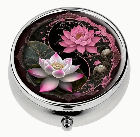 Round Metal Stitch Marker Holder, 3 Sections, Pink Water Lily
