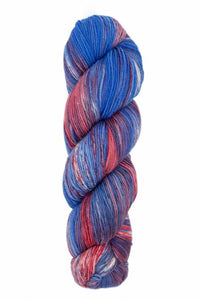 Huasco Calcetín pintado a mano color 1029 Flamenco Andino de Araucania Yarns